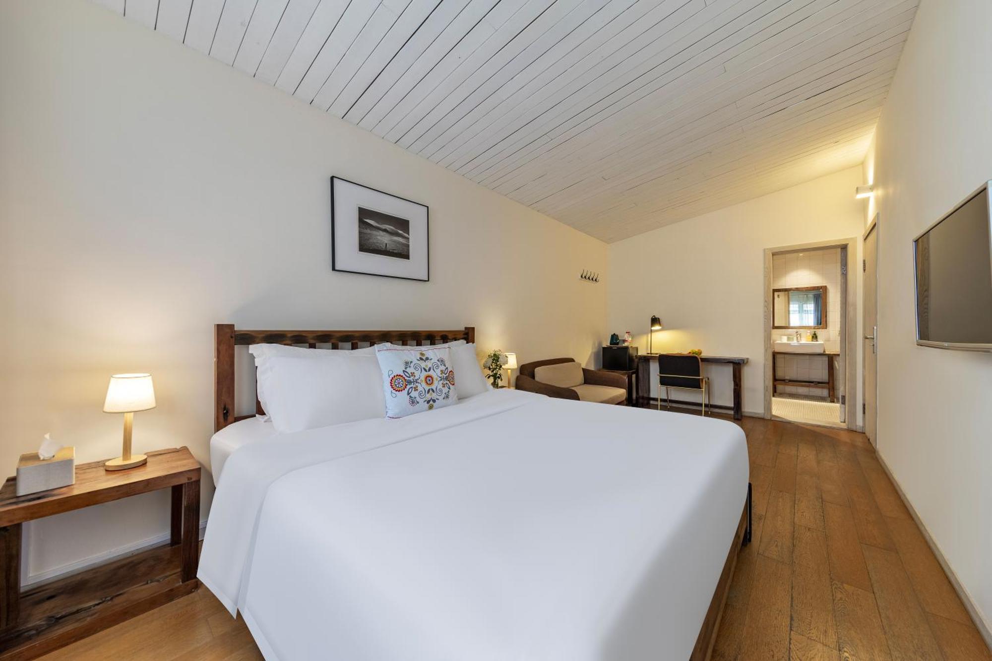 Shenzhen No'6 Garden Villa --French Window With Garden View,Close To Sea World &Shekou Ferry Port &K11 Ecoast &Subway Nearby ,Offer Western Food And Coffee &English Speaking With Tour Services Экстерьер фото