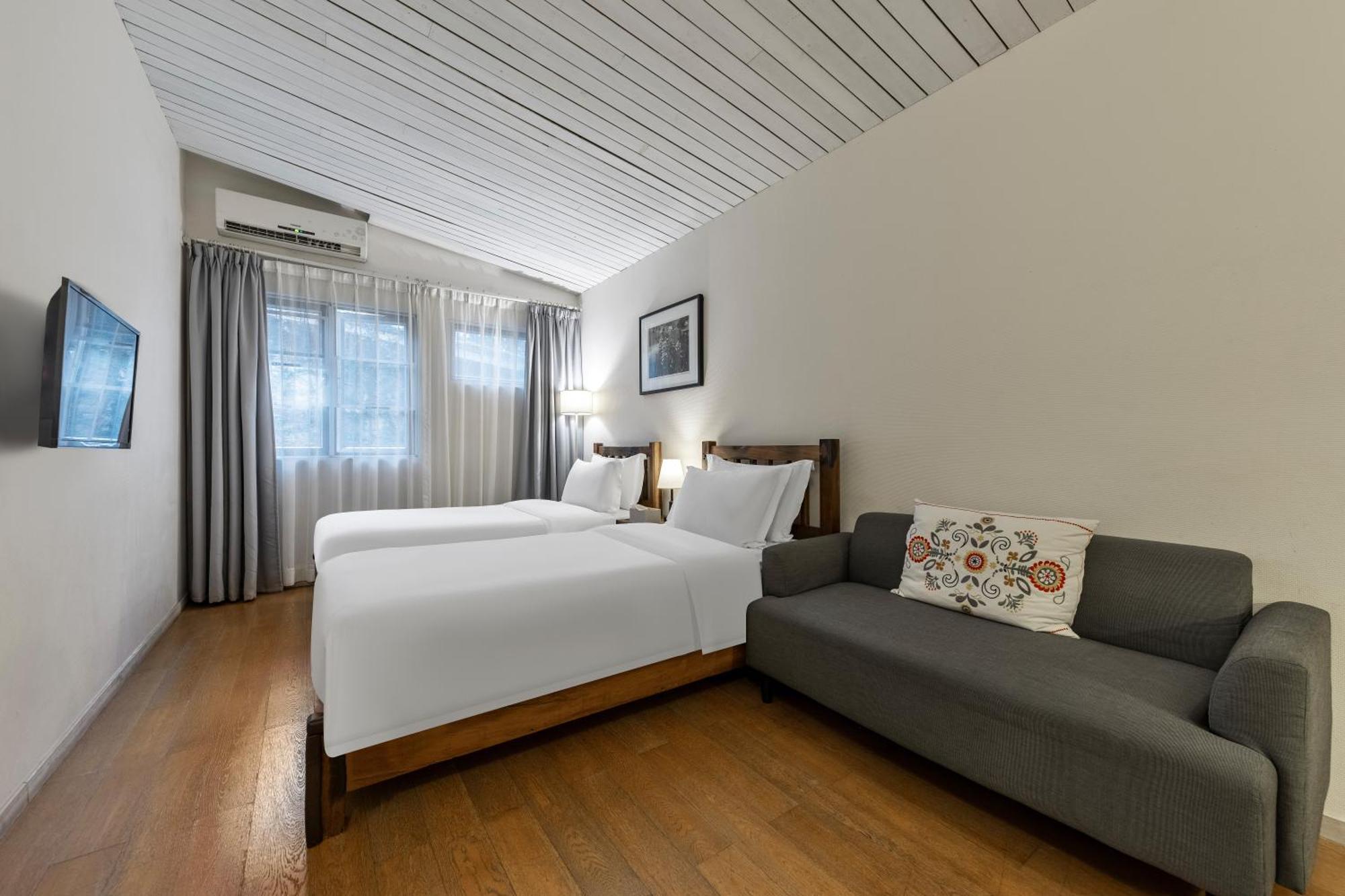 Shenzhen No'6 Garden Villa --French Window With Garden View,Close To Sea World &Shekou Ferry Port &K11 Ecoast &Subway Nearby ,Offer Western Food And Coffee &English Speaking With Tour Services Экстерьер фото