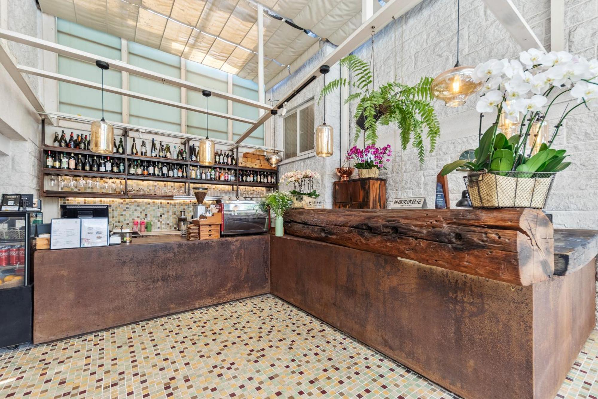 Shenzhen No'6 Garden Villa --French Window With Garden View,Close To Sea World &Shekou Ferry Port &K11 Ecoast &Subway Nearby ,Offer Western Food And Coffee &English Speaking With Tour Services Экстерьер фото